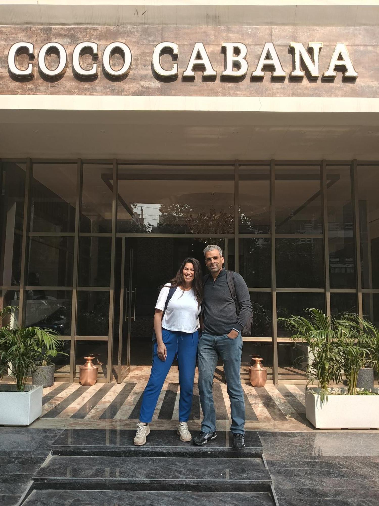 Coco Cabana Varanasi Eksteriør billede