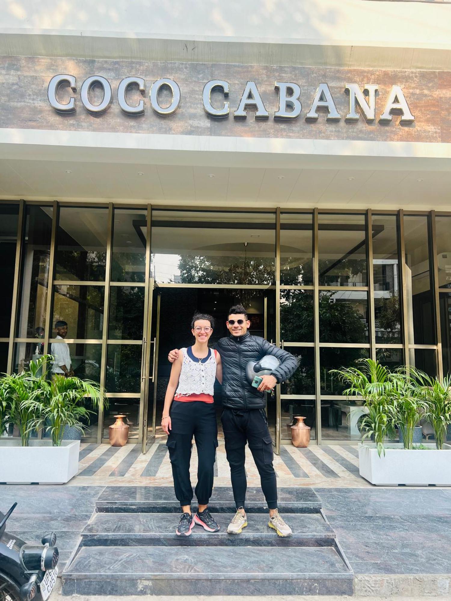 Coco Cabana Varanasi Eksteriør billede